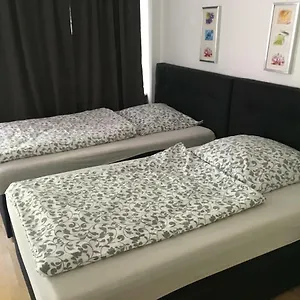 Am Friesenplatz Apartment